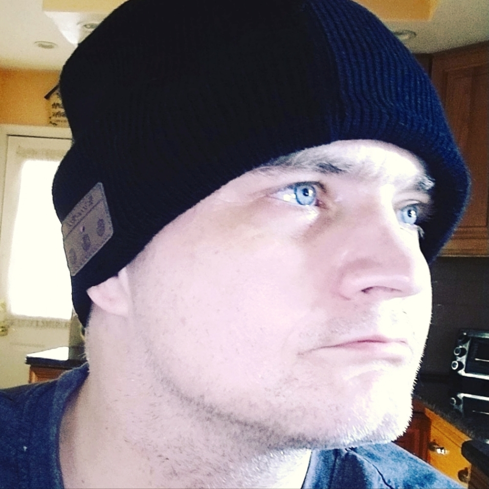 Meet your Posher, Ryan at Ryan's Vintage Glass & Costume Jewelry